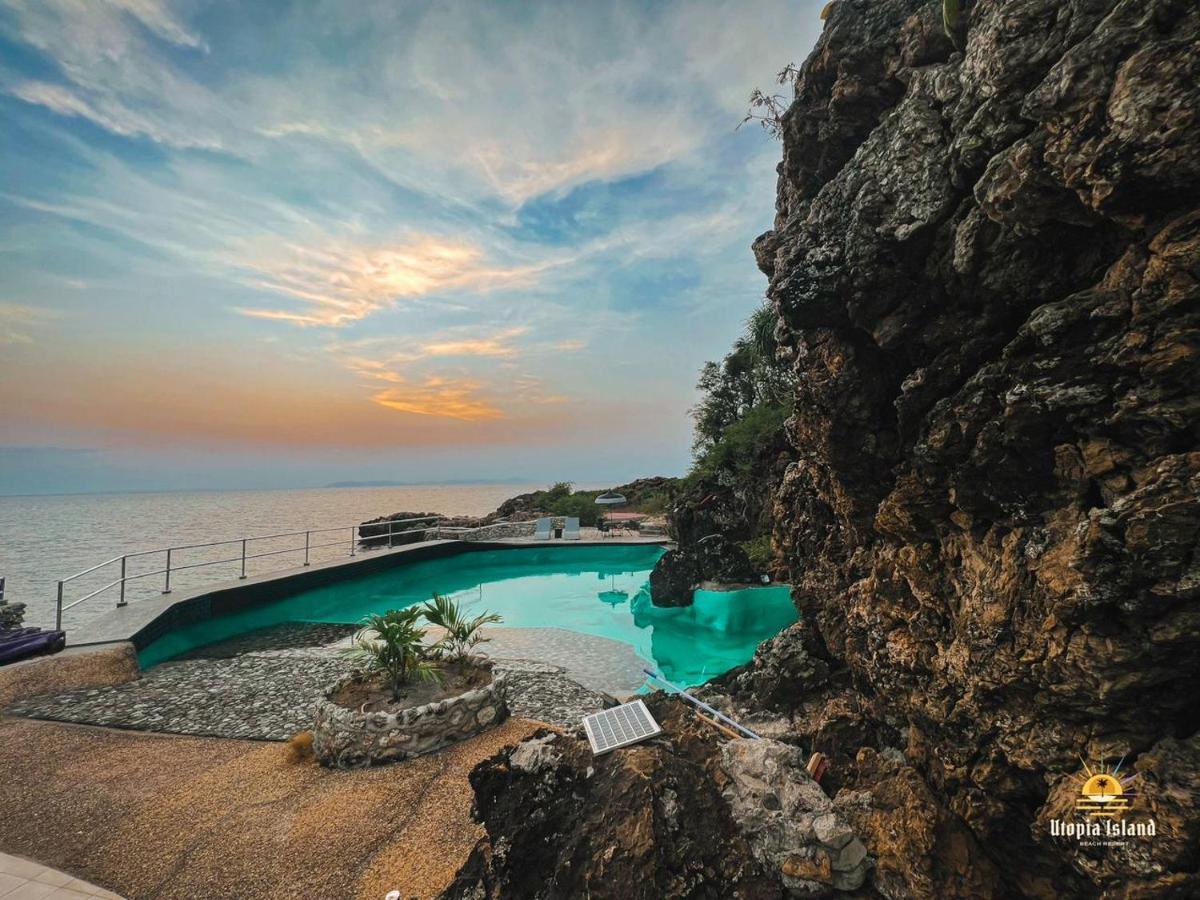 Utopia Island Resort Батангас Экстерьер фото